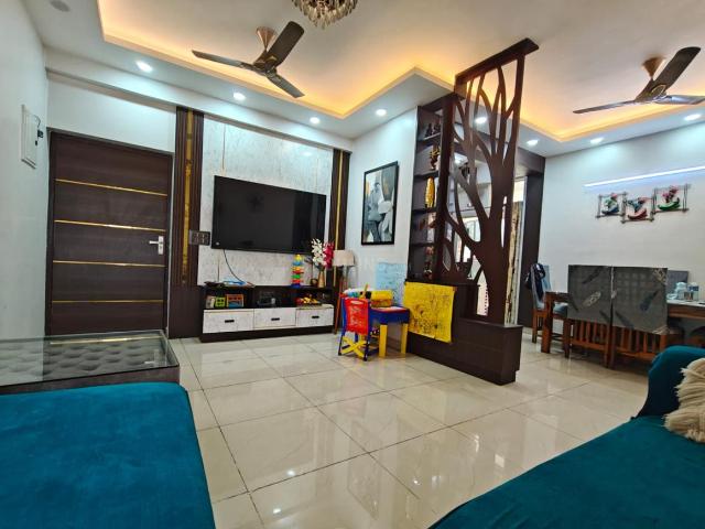 2 BHK Apartment in Sector 46 for rent Noida. The reference number is 20348498