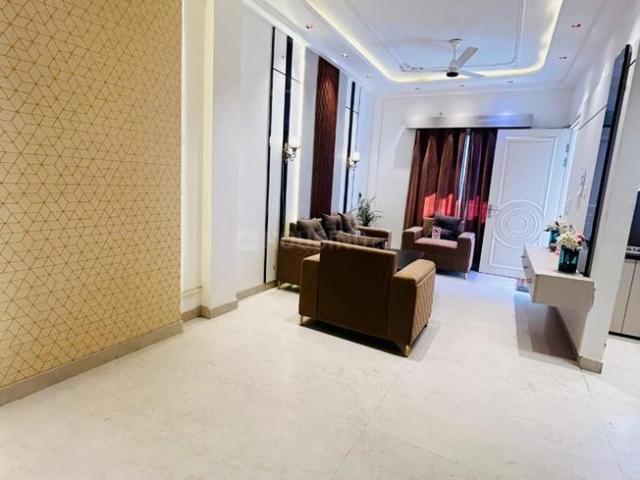 2 BHK Apartment in Sector 47 for resale Noida. The reference number is 20812504