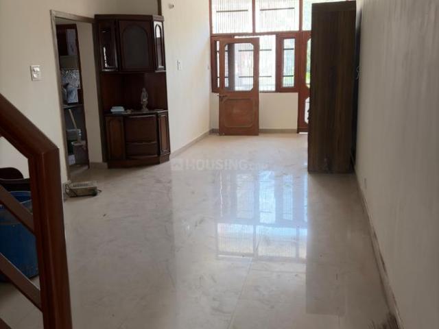 2 BHK Apartment in Sector 48 for rent Chandigarh. The reference number is 21057840
