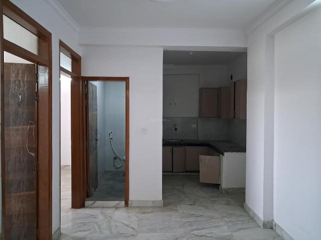2 BHK Apartment in Sector 49 for rent Noida. The reference number is 19371130