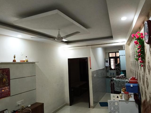 2 BHK Apartment in Sector 49 for rent Noida. The reference number is 19680409
