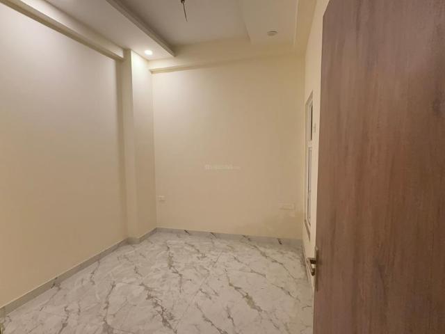 2 BHK Apartment in Sector 49 for rent Noida. The reference number is 20912104