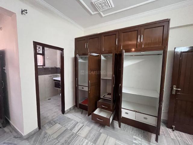 2 BHK Apartment in Sector 49 for rent Chandigarh. The reference number is 20412390