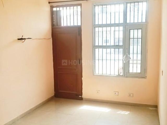 2 BHK Apartment in Sector 49 for rent Chandigarh. The reference number is 8492568