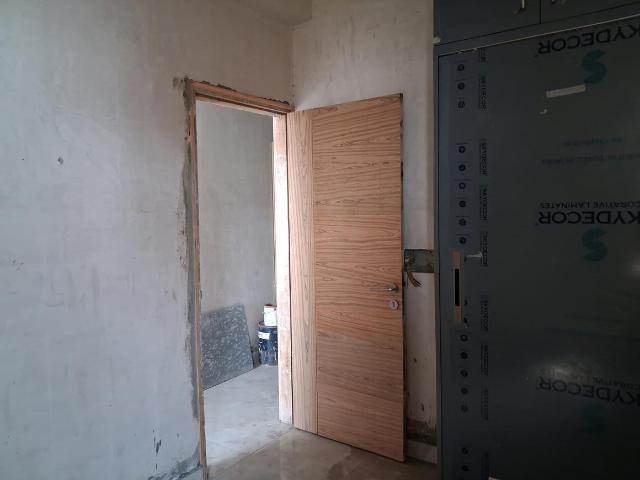2 BHK Apartment in Sector 49 for resale Noida. The reference number is 19949256