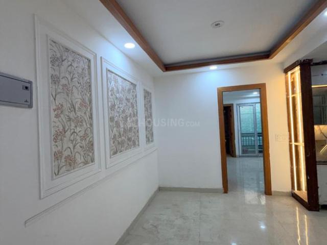 2 BHK Apartment in Sector 49 for resale Noida. The reference number is 21170792
