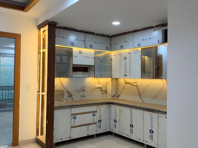 2 BHK Apartment in Sector 49 for resale Noida. The reference number is 21173712