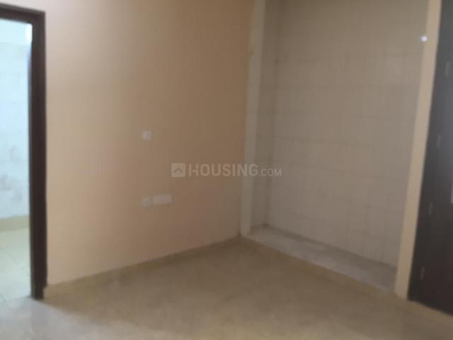 2 BHK Apartment in Sector 42 for resale Noida. The reference number is 19480978