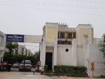 2 BHK Apartment in Sector 42 for resale Noida. The reference number is 20556441