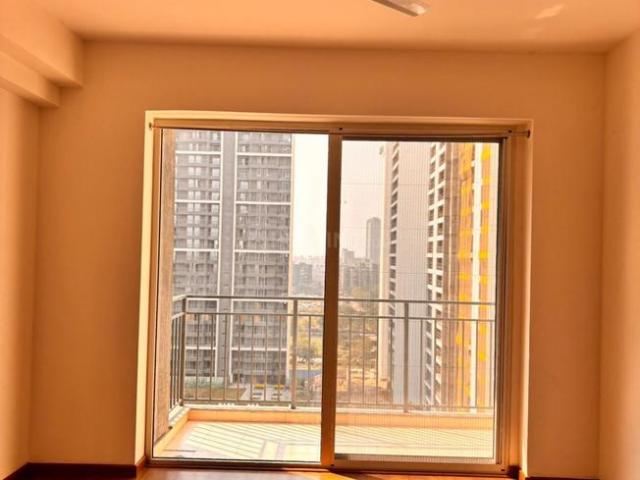 2 BHK Apartment in Sector 43 for rent Noida. The reference number is 19951691
