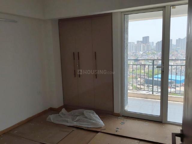 2 BHK Apartment in Sector 43 for rent Noida. The reference number is 20171142