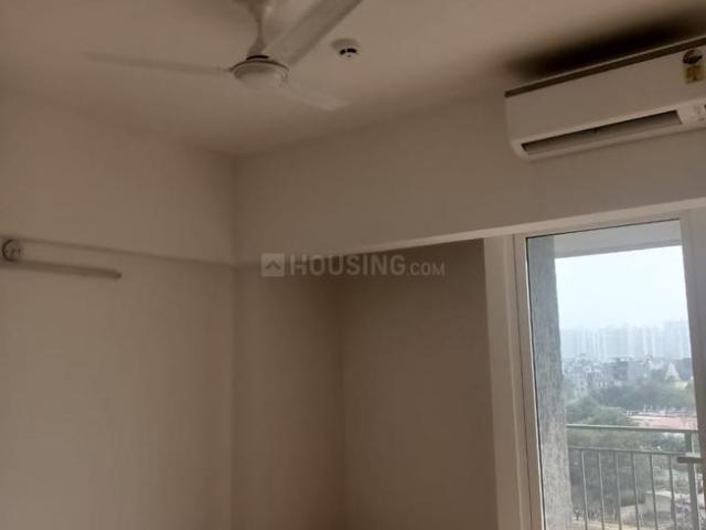 2 BHK Apartment in Sector 43 for rent Noida. The reference number is 20566791