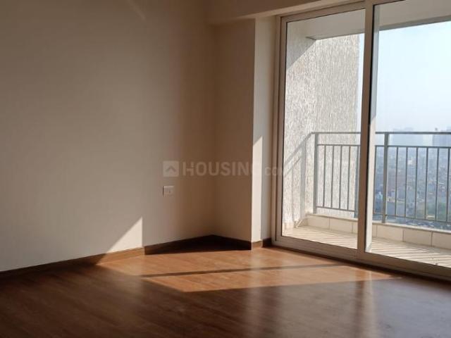2 BHK Apartment in Sector 43 for rent Noida. The reference number is 20815764
