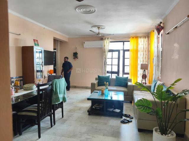 2 BHK Apartment in Sector 43 for rent Gurgaon. The reference number is 21087754