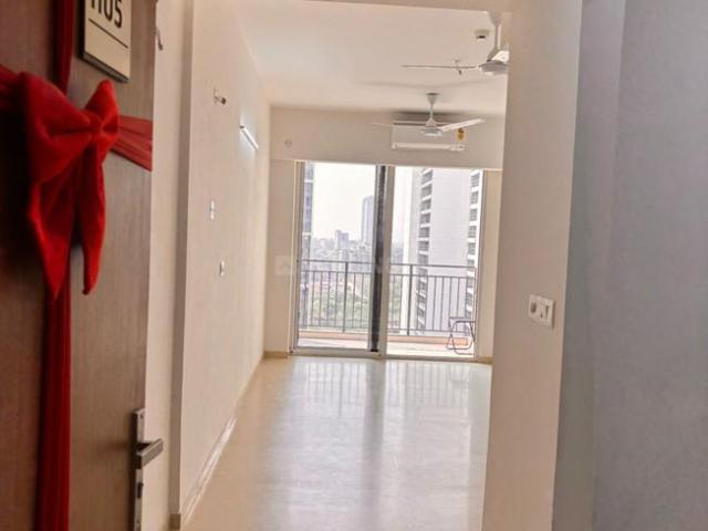 2 BHK Apartment in Sector 43 for resale Noida. The reference number is 19679219