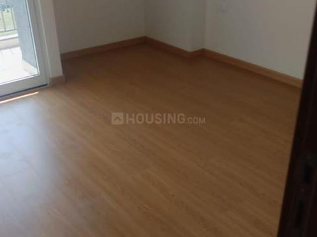 2 BHK Apartment in Sector 43 for resale Noida. The reference number is 20517201