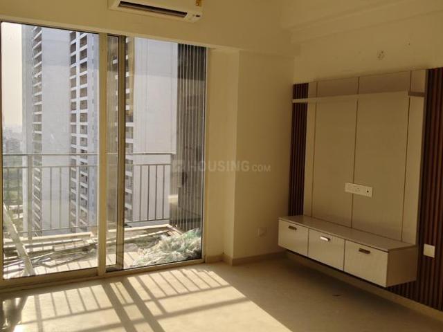 2 BHK Apartment in Sector 43 for resale Noida. The reference number is 20547044