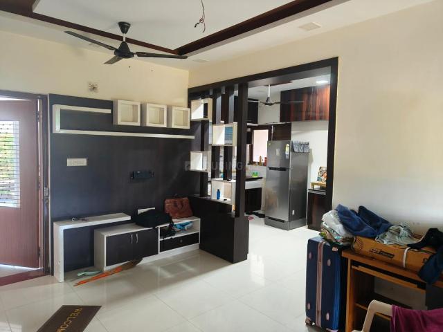 2 BHK Apartment in Sector 4 for rent Gandhinagar. The reference number is 21385116