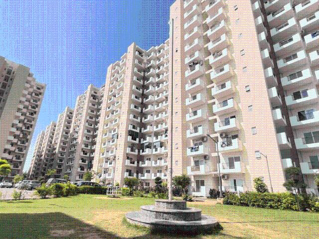 2 BHK Apartment in Sector 4 for resale Sohna. The reference number is 19969422