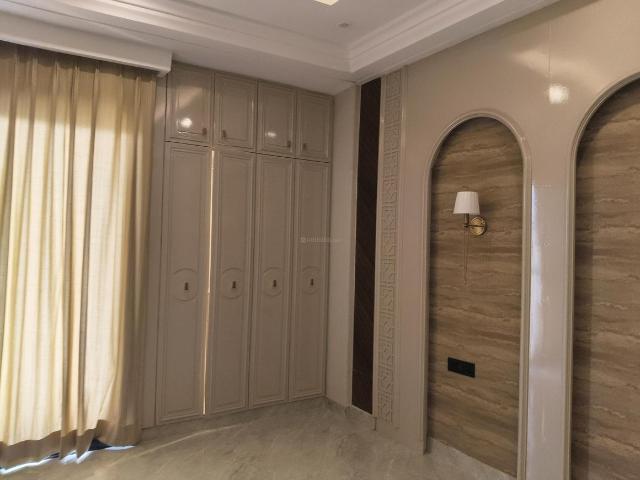 2 BHK Apartment in Sector 4 for resale Sohna. The reference number is 21170292