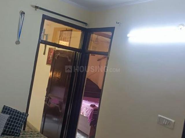 2 BHK Apartment in Sector 4 Rohini for resale New Delhi. The reference number is 19561136