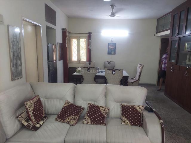 2 BHK Apartment in Sector 56 for rent Gurgaon. The reference number is 20463924