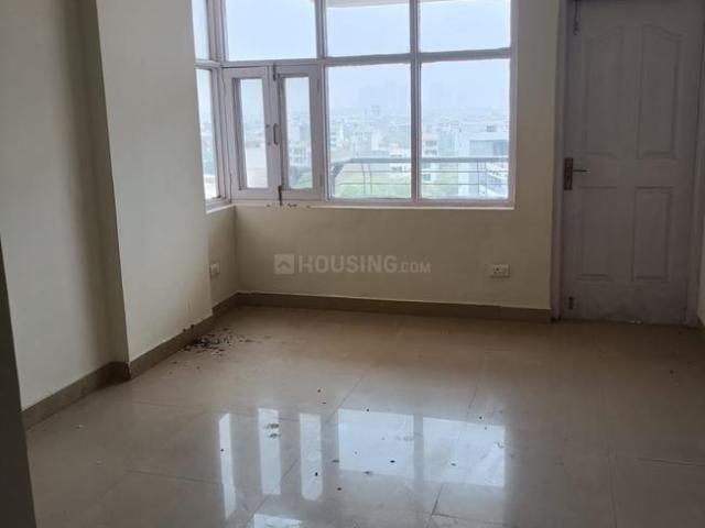 2 BHK Apartment in Sector 56 for resale Gurgaon. The reference number is 21355395