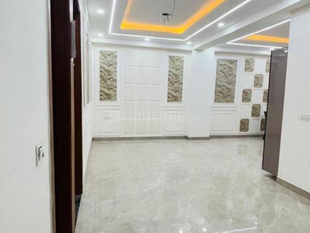 2 BHK Apartment in Sector 50 for resale Noida. The reference number is 19857456