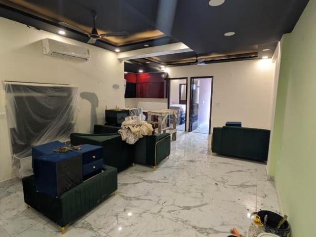 2 BHK Apartment in Sector 50 for resale Noida. The reference number is 21144663