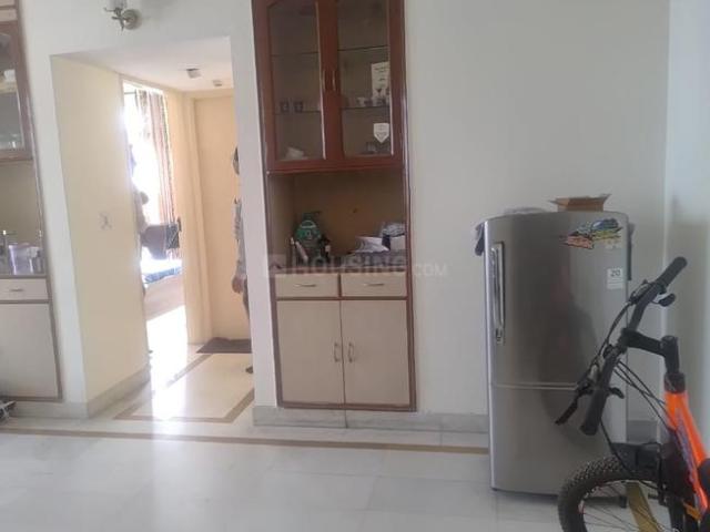 2 BHK Apartment in Sector 52 for rent Gurgaon. The reference number is 19234799