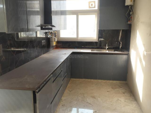 2 BHK Apartment in Sector 52 for rent Gurgaon. The reference number is 20616504
