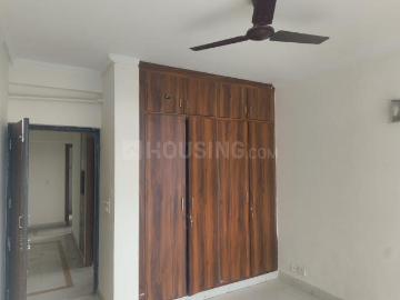 2 BHK Apartment in Sector 52 for rent Gurgaon. The reference number is 20303542