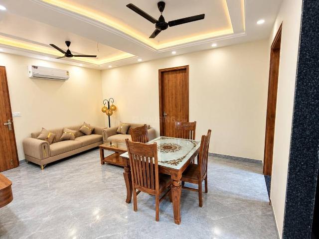 2 BHK Apartment in Sector 52 for rent Gurgaon. The reference number is 21335154