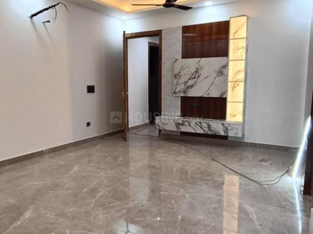 2 BHK Apartment in Sector 52 for resale Noida. The reference number is 19591310