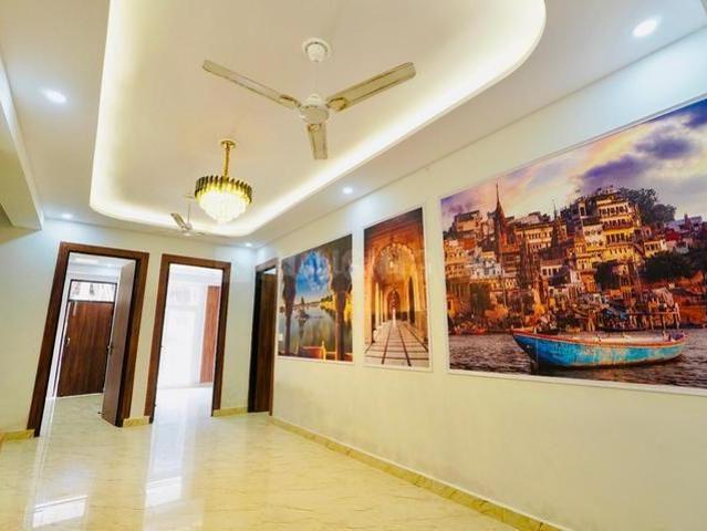 2 BHK Apartment in Sector 52 for resale Noida. The reference number is 20014367