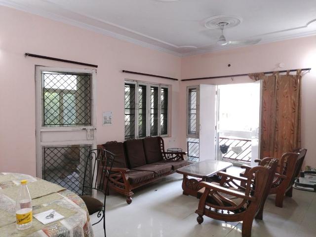 2 BHK Apartment in Sector 5 Dwarka for rent New Delhi. The reference number is 20221799