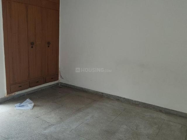 2 BHK Apartment in Sector 5 Dwarka for rent New Delhi. The reference number is 20803928