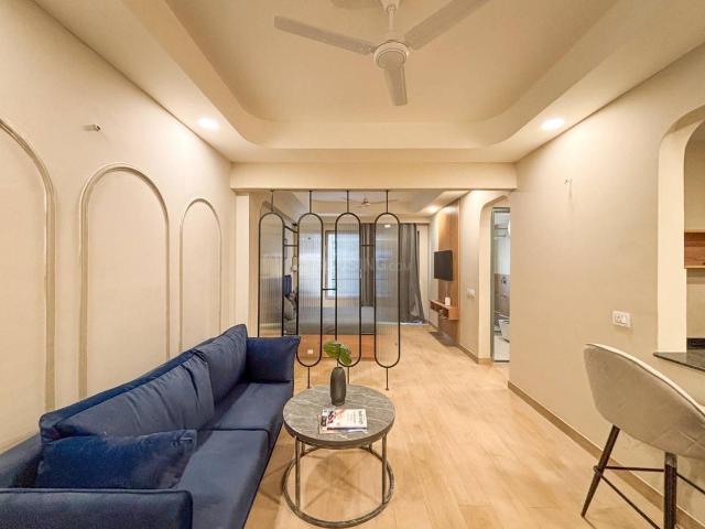 2 BHK Apartment in Sector 5 for rent Gurgaon. The reference number is 20670553
