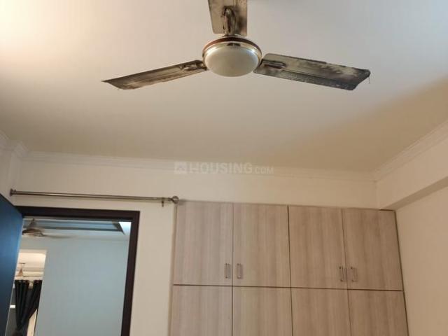 2 BHK Apartment in Sector 5 for rent Gurgaon. The reference number is 21013106