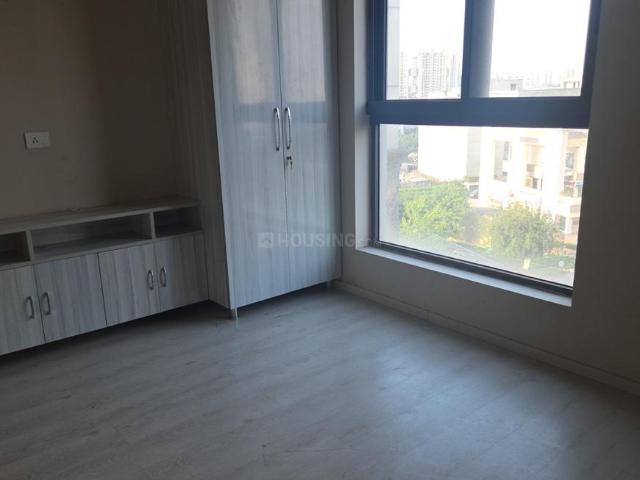 2 BHK Apartment in Sector 65 for rent Gurgaon. The reference number is 19910195