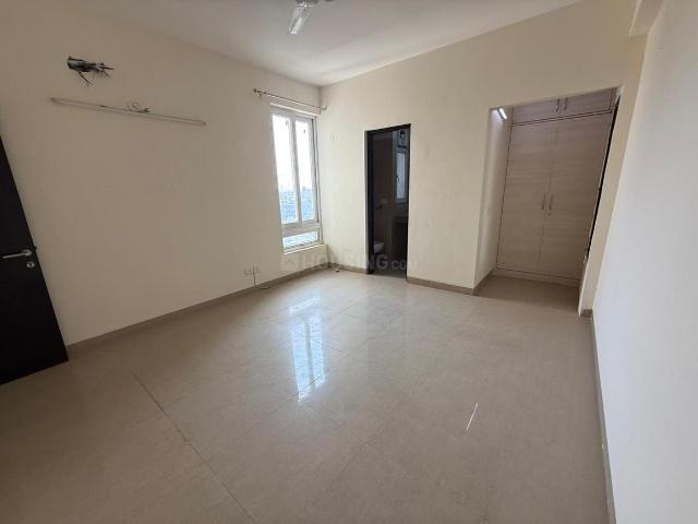 2 BHK Apartment in Sector 65 for rent Gurgaon. The reference number is 19954675