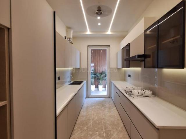 2 BHK Apartment in Sector 65 for rent Gurgaon. The reference number is 20665430