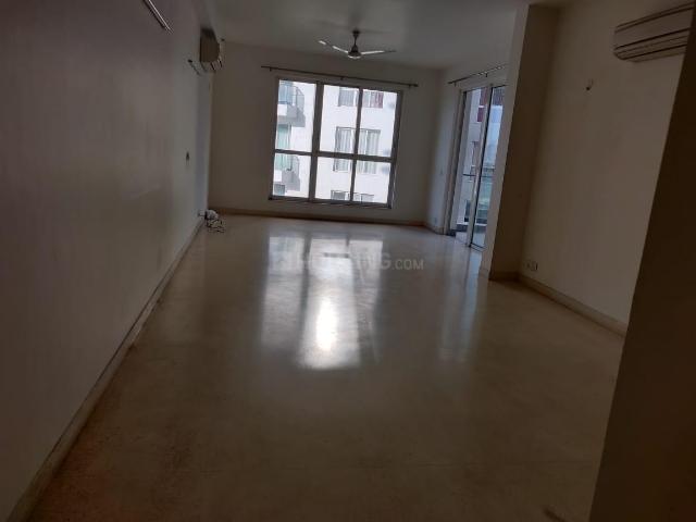 2 BHK Apartment in Sector 65 for rent Gurgaon. The reference number is 21111074