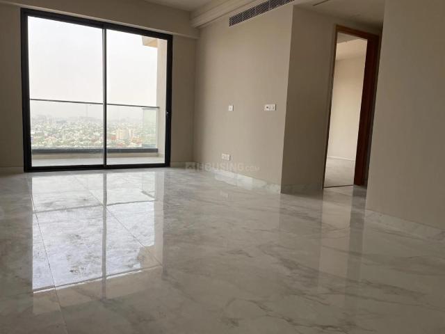 2 BHK Apartment in Sector 65 for resale Gurgaon. The reference number is 20092644