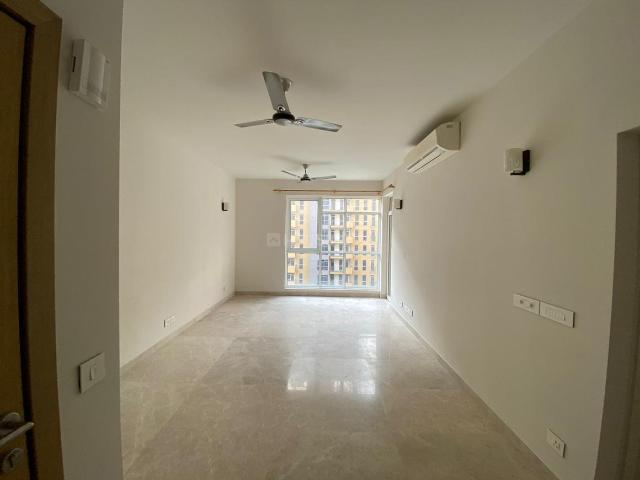 2 BHK Apartment in Sector 67 for rent Gurgaon. The reference number is 20038765