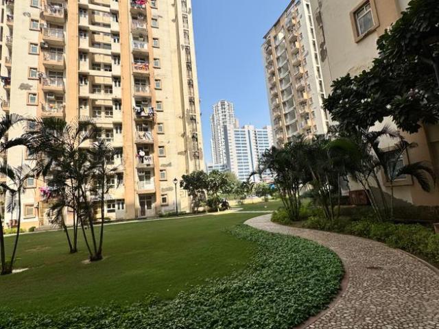 2 BHK Apartment in Sector 67 for rent Gurgaon. The reference number is 21333335