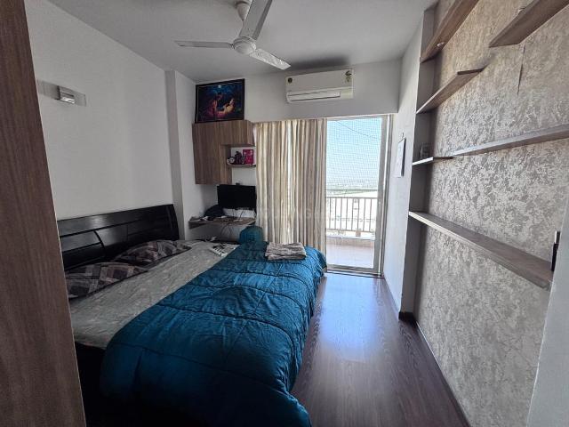 2 BHK Apartment in Sector 68 for rent Gurgaon. The reference number is 20667817