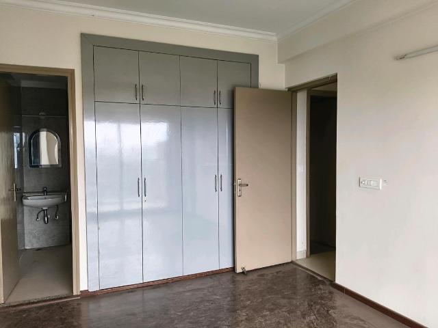 2 BHK Apartment in Sector 68 for rent Gurgaon. The reference number is 20850350