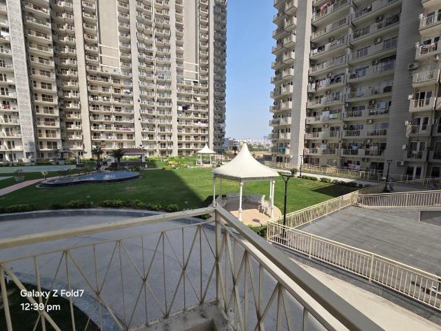 2 BHK Apartment in Sector 68 for resale Gurgaon. The reference number is 21173848