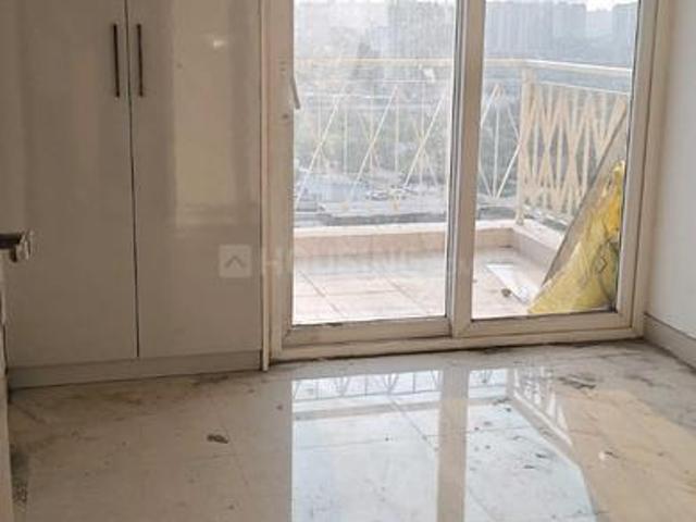 2 BHK Apartment in Sector 68 for resale Gurgaon. The reference number is 21117320